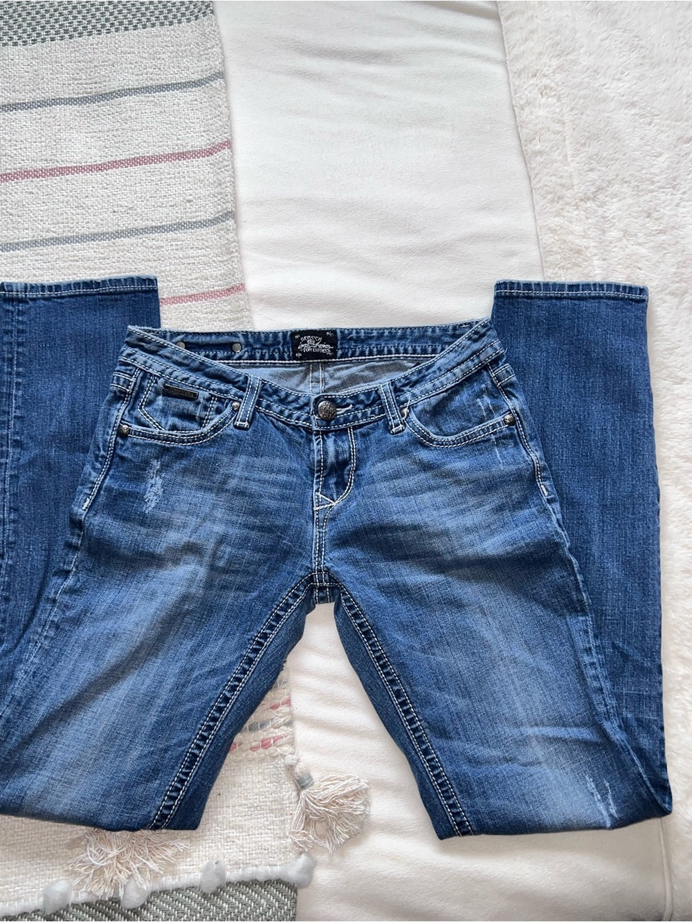 Women’s Express Skinny Jeans in Medium Blue Denim